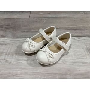 Weestep baby girls white ballet flats shoes size 5